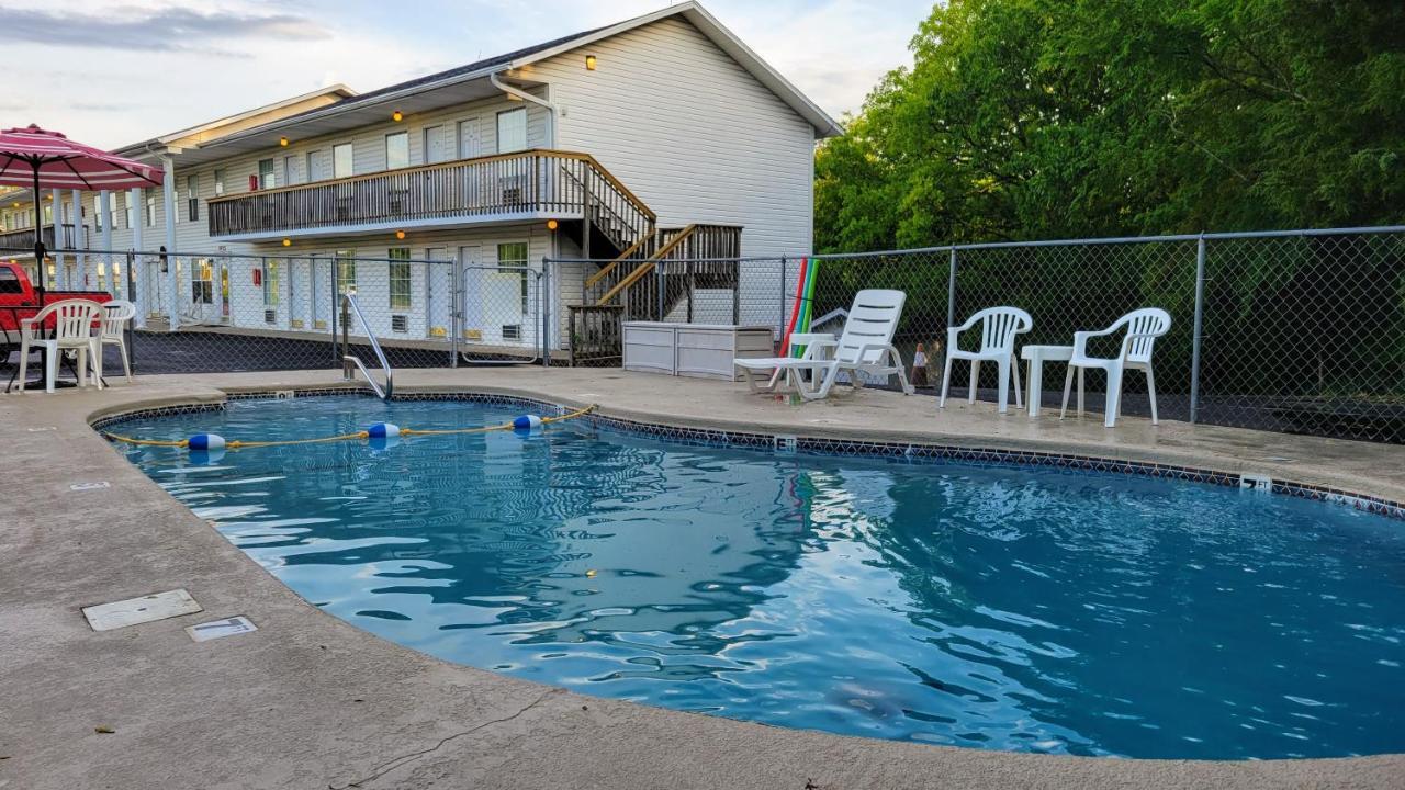 Autumn Creek Branson Motel Indian Point Bagian luar foto